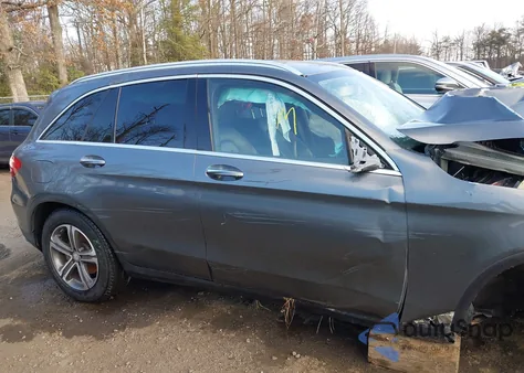 2016 Mercedes-Benz Glc 300 4Matic from USA, damaged, VIN WDC0G4KB0GF055888